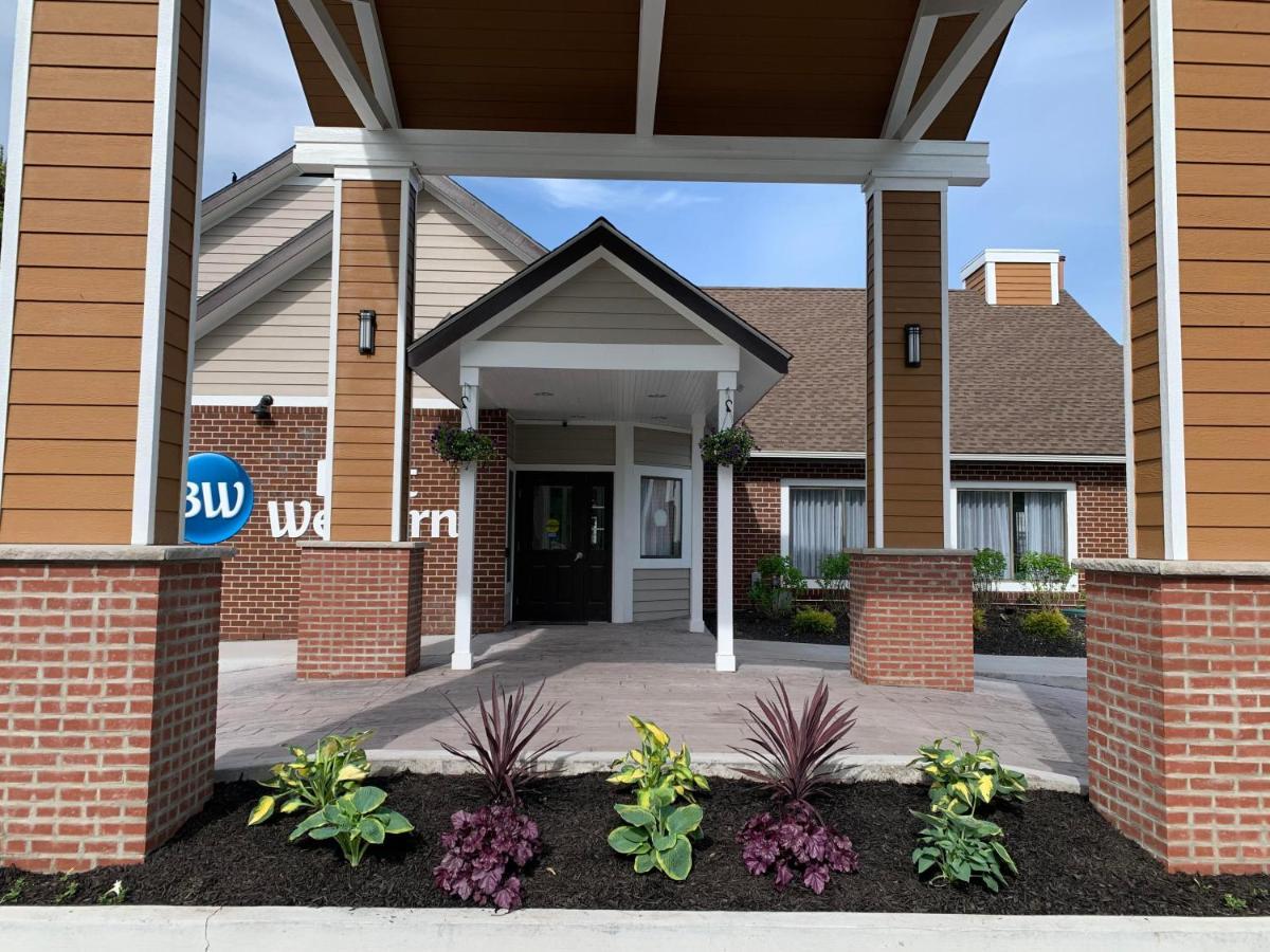 Best Western Fishkill Inn & Suites Экстерьер фото