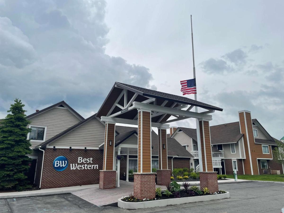 Best Western Fishkill Inn & Suites Экстерьер фото