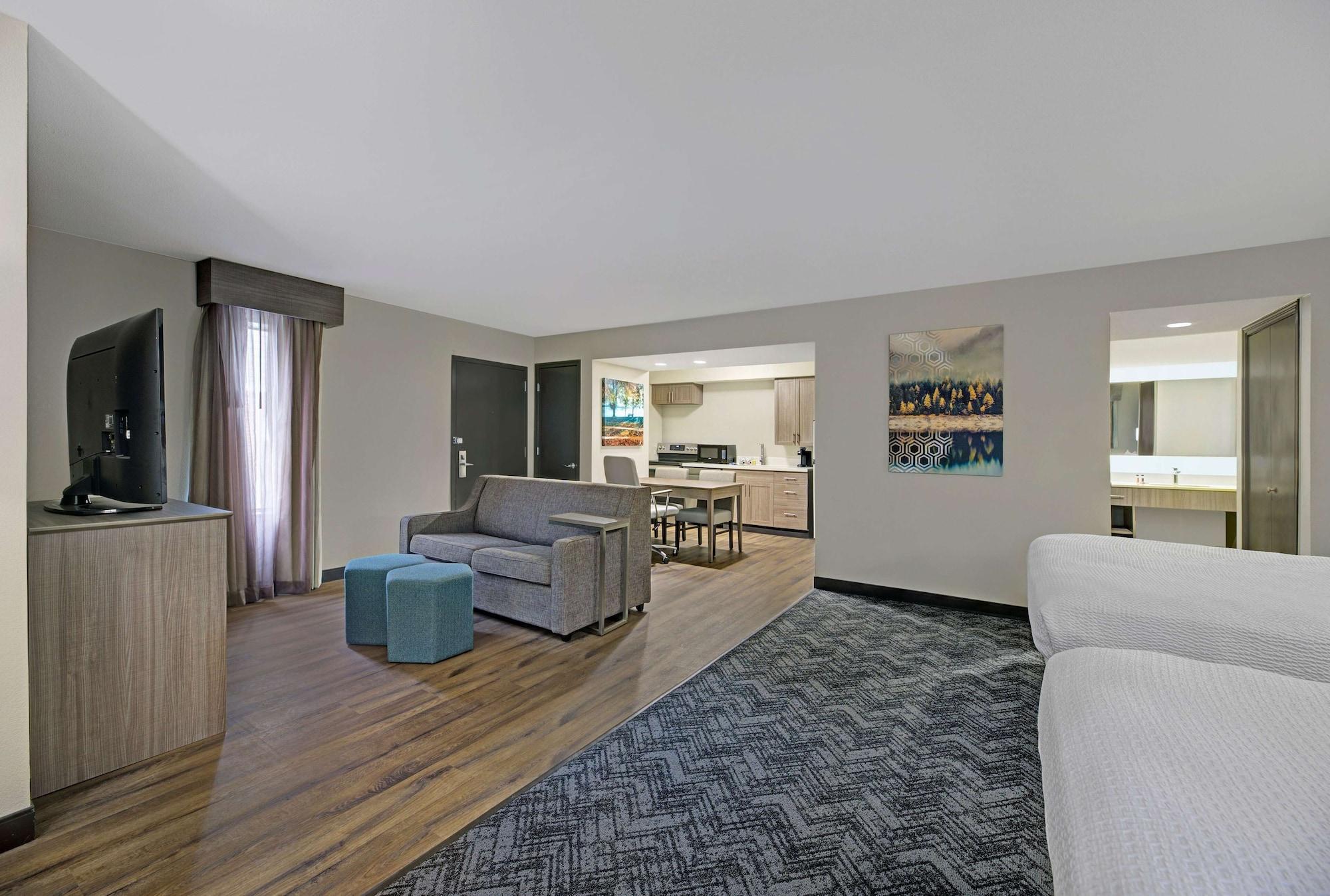 Best Western Fishkill Inn & Suites Экстерьер фото